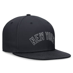 New York Yankees Nike Performance Fitted Hat - Navy Hats