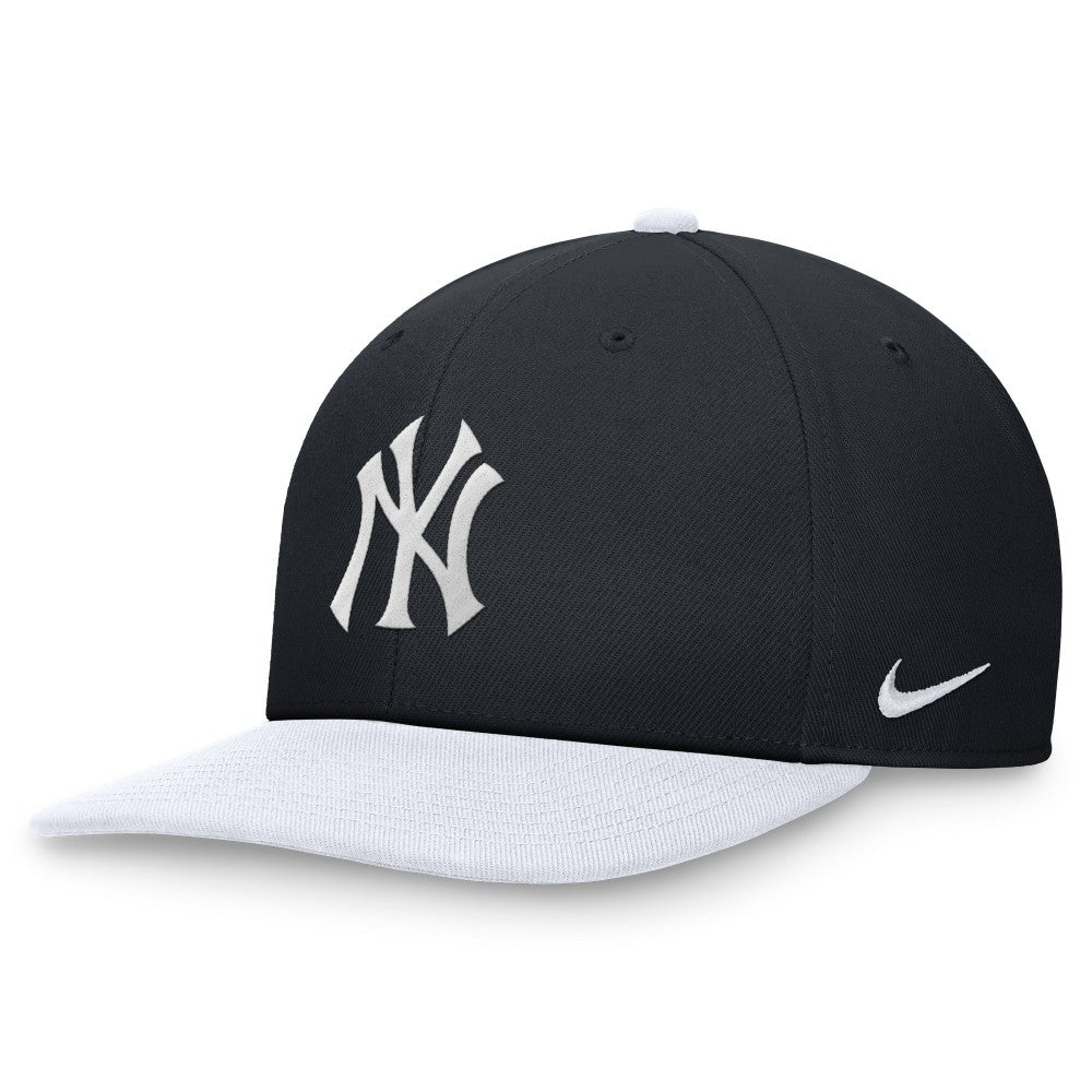 New York Yankees Nike Two-Tone Snapback Hat - Navy/White Hats