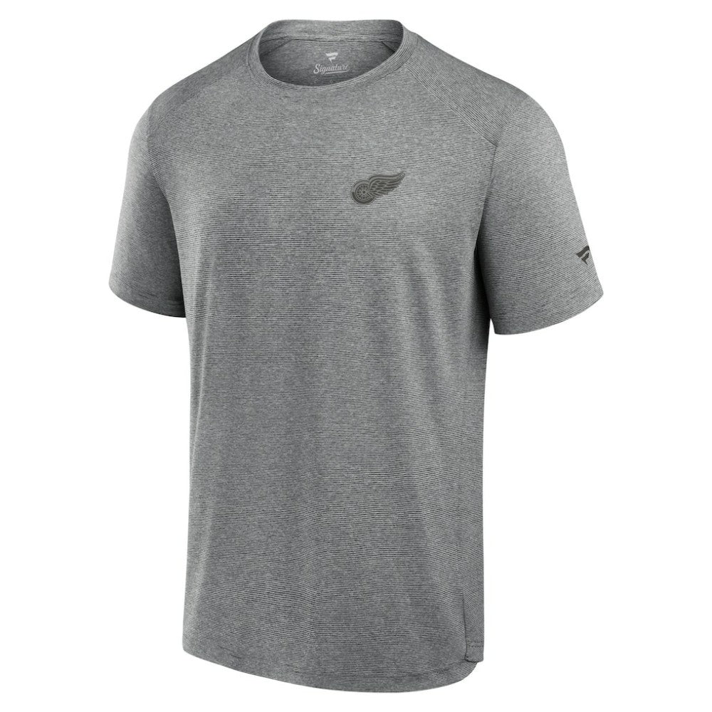 NHL Detroit Red Wings Fanatics Front Office Tech T-Shirt - Black