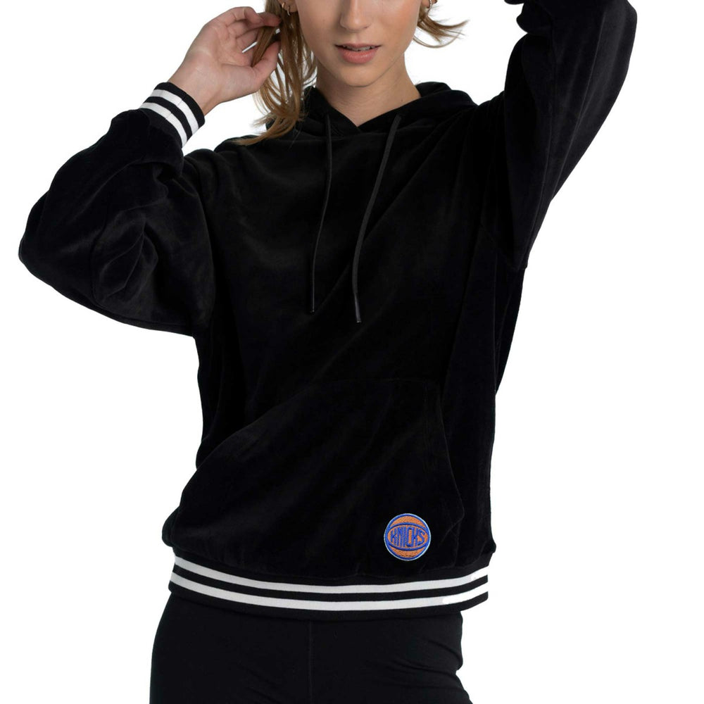 New York Knicks Lusso Women's Nellie Oversized Velour Pullover Hoodie Black