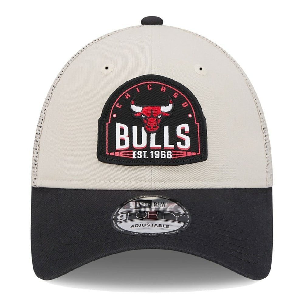 Chicago Bulls Throwback Patch Trucker 9FORTY Adjustable Hat Khaki/Black