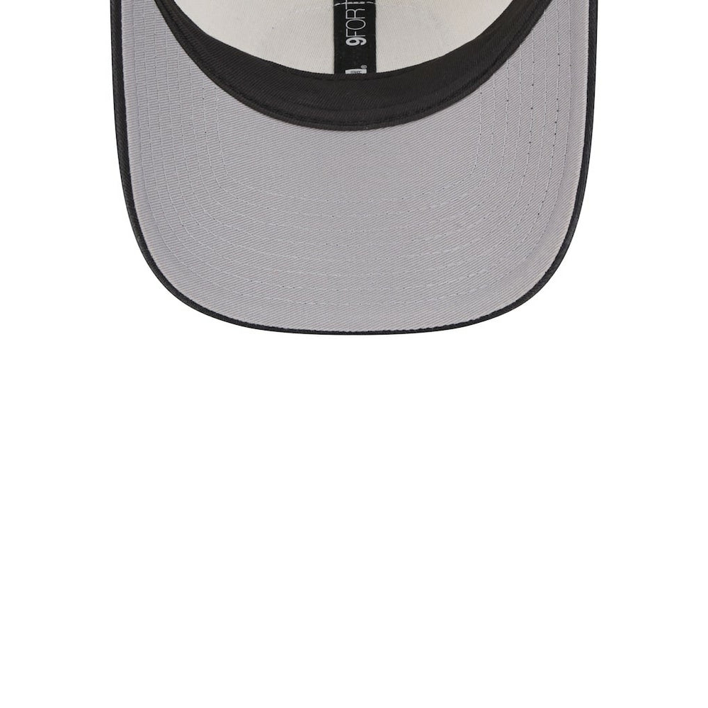 Chicago Bulls Throwback Patch Trucker 9FORTY Adjustable Hat Khaki/Black