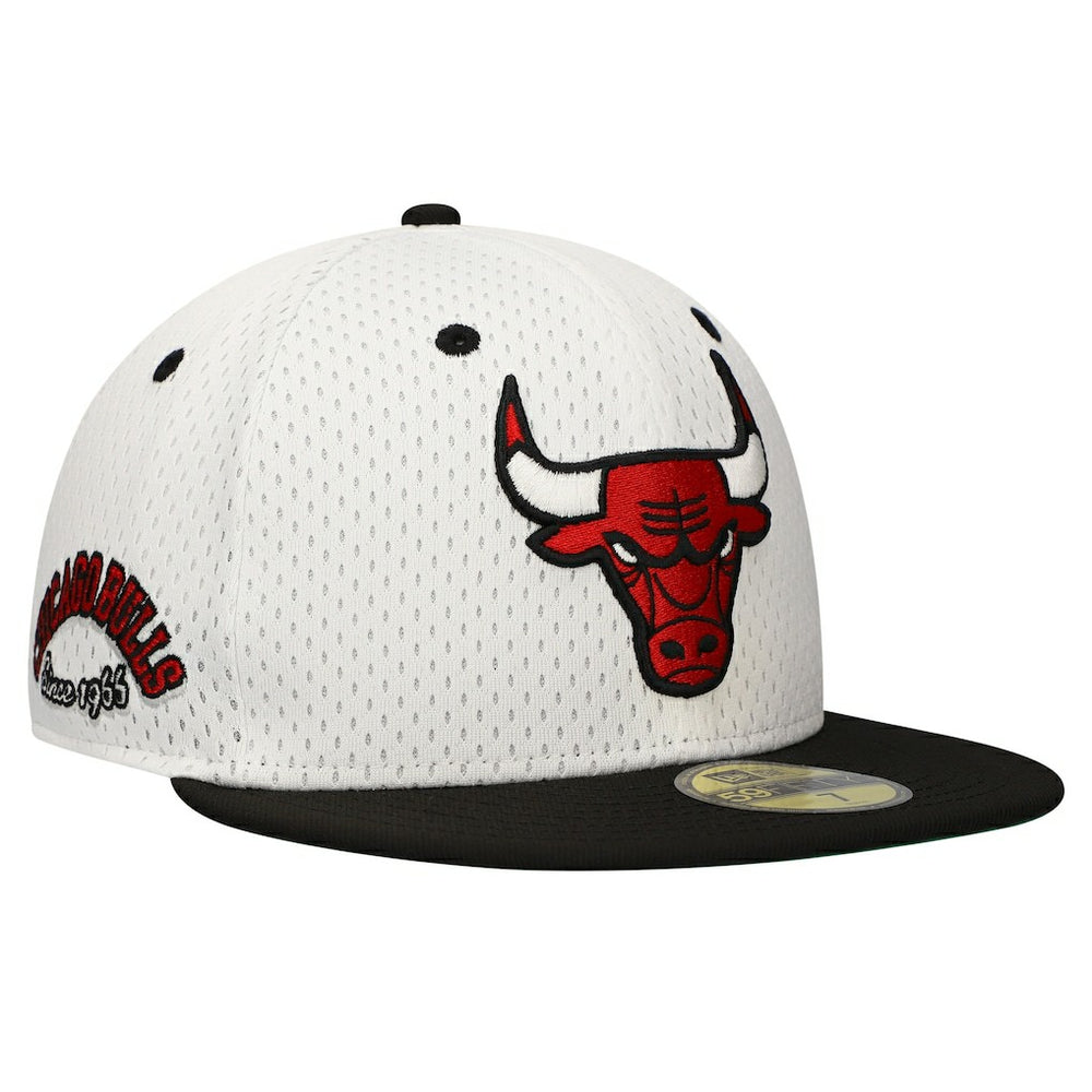 Chicago Bulls Throwback 2Tone 59FIFTY Fitted Hat White/Black