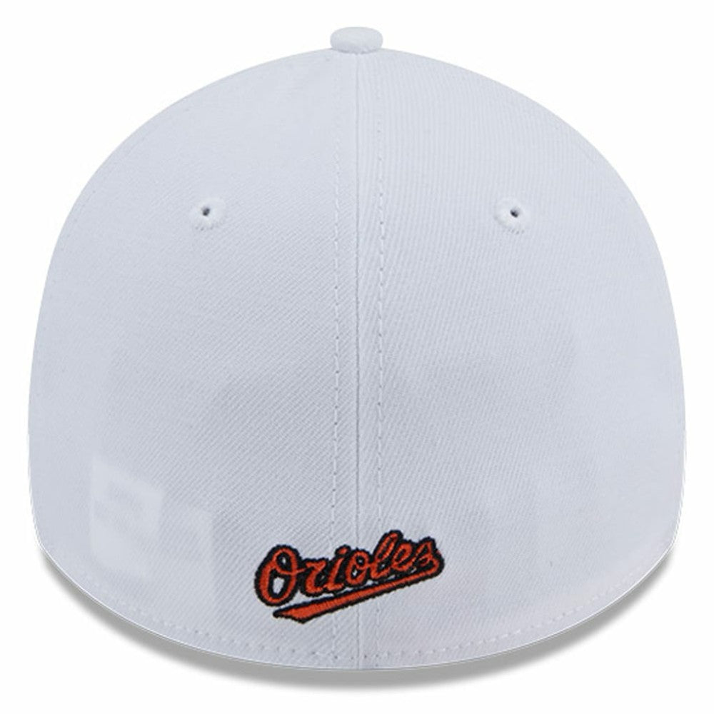 Baltimore Orioles New Era 39THIRTY Flex Hat - White Hats