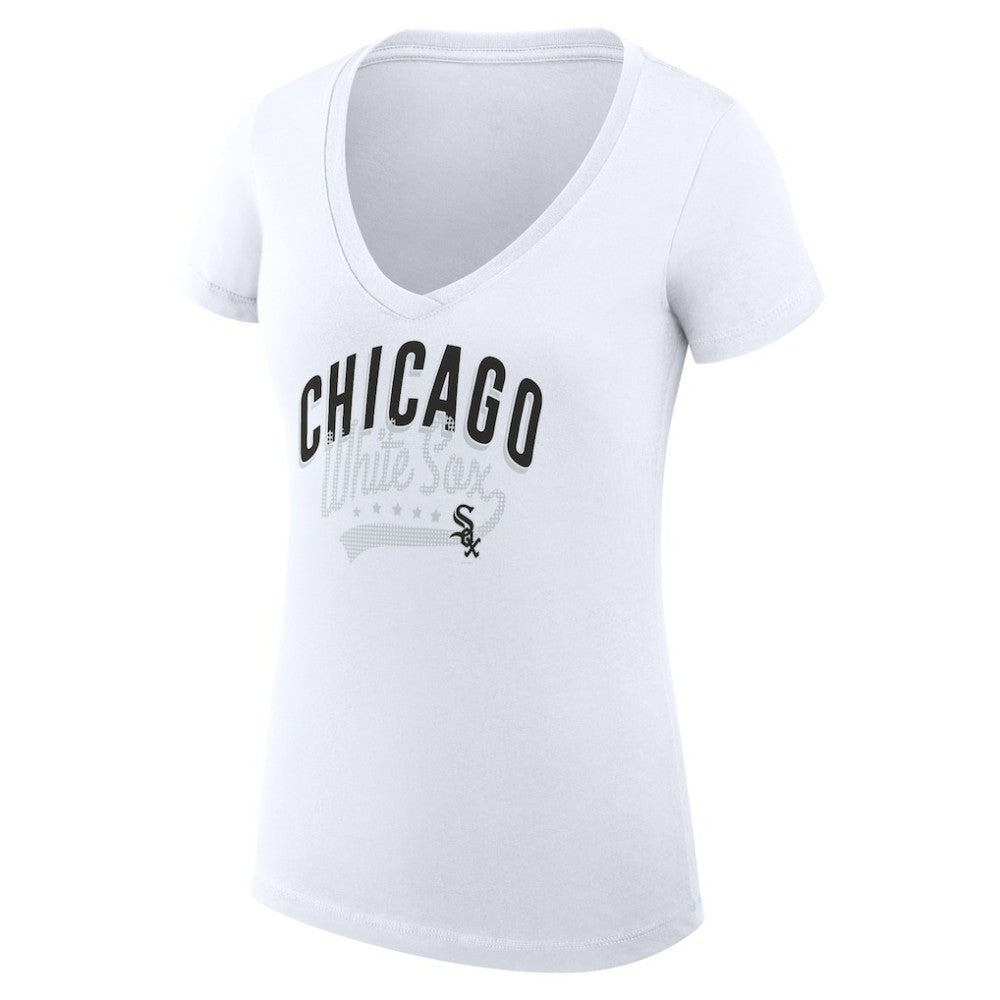 Chicago White Sox G-III 4Her by Carl Banks Women's Super-Slim Fit Lightweight Filigree Team V-Neck T-Shirt - White T-shirts