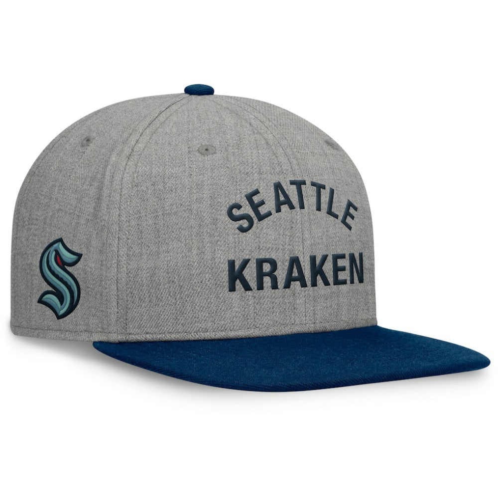 NHL Seattle Kraken Fanatics Elements Flat Brim Leather Strapback Hat - Heather Gray
