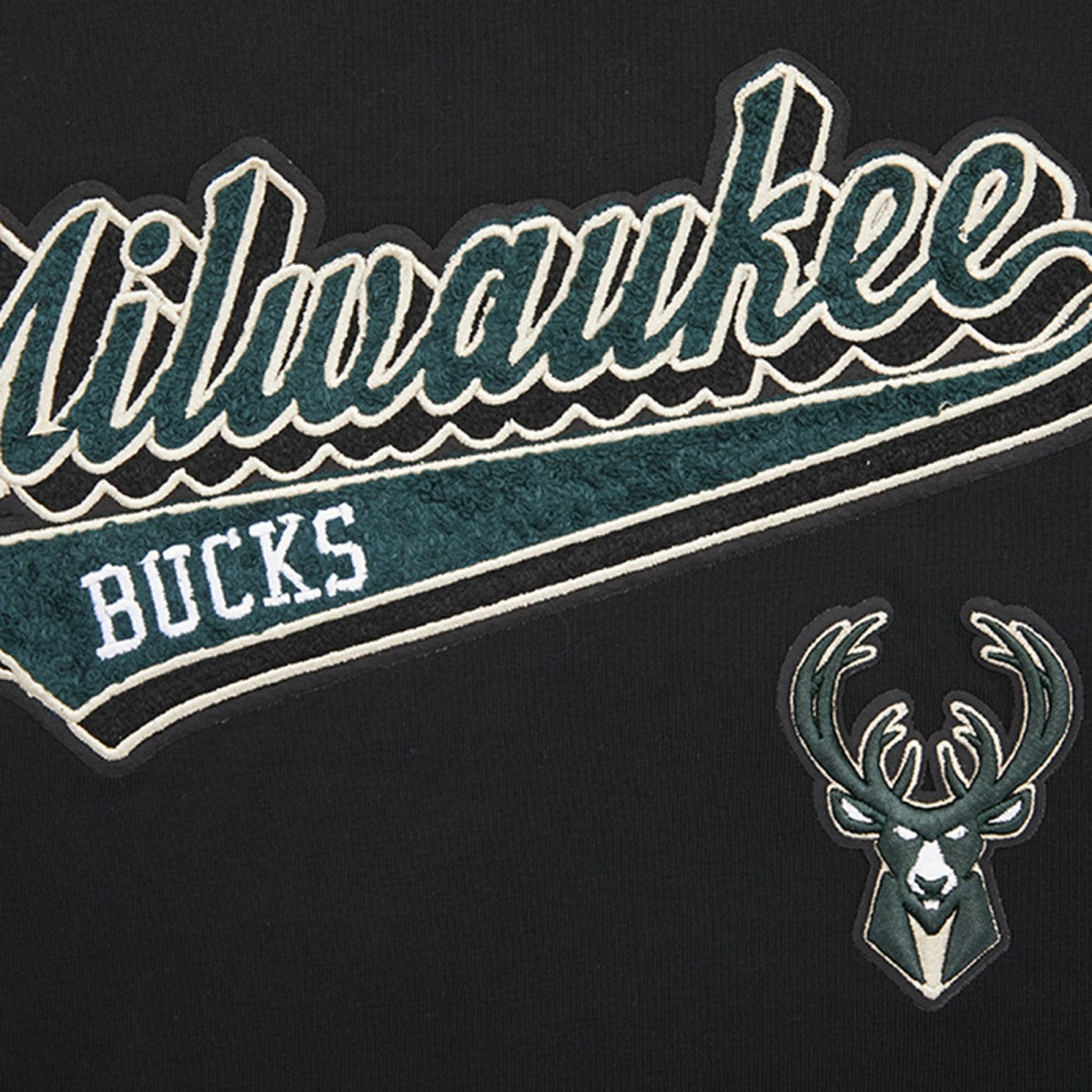 Milwaukee Bucks Pro Standard Women's Script Boyfriend T-Shirt Black