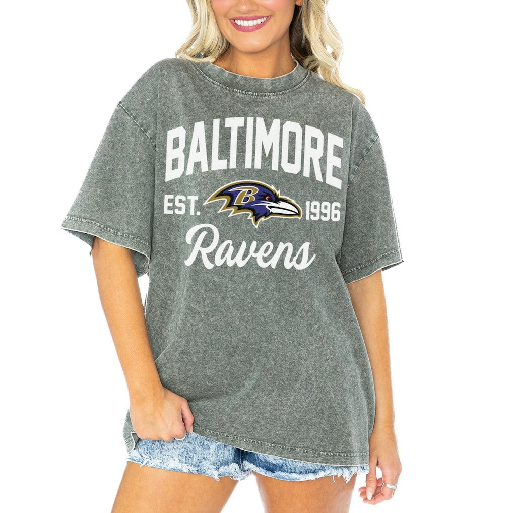 Baltimore Ravens Gameday Couture Women's Tackle Titan Boyfriend Washed T-Shirt Gray