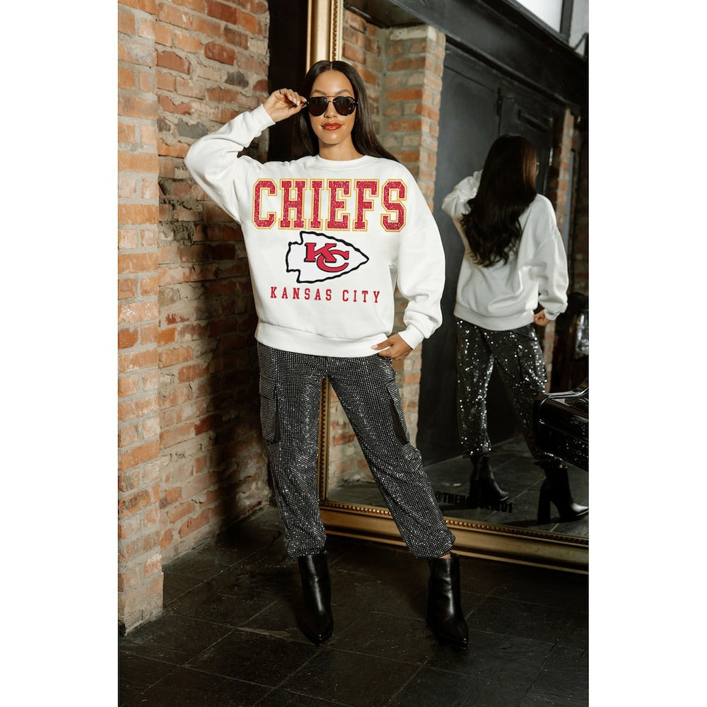 Kansas City Chiefs Gameday Couture Women's Sunday Drives Oversized Crewneck Pullover Sweatshirt – White