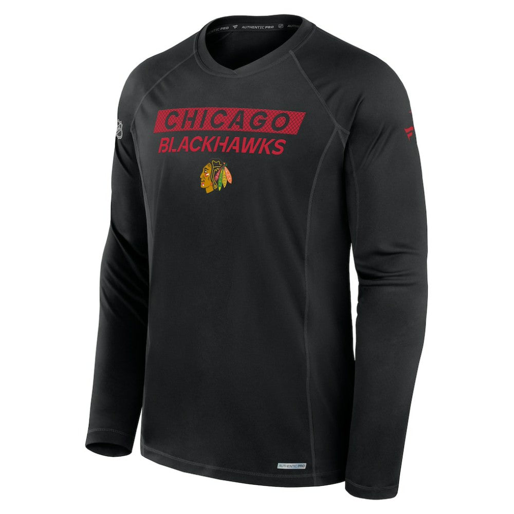 NHL Chicago Blackhawks Fanatics Authentic Pro Rink Tech Long Sleeve T-Shirt - Black