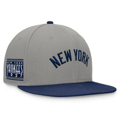 New York Yankees Fanatics Fundamental Two-Tone Fitted Hat - Gray Hats