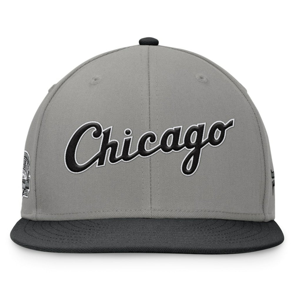Chicago White Sox Fanatics Fundamental Two-Tone Fitted Hat - Gray Hats