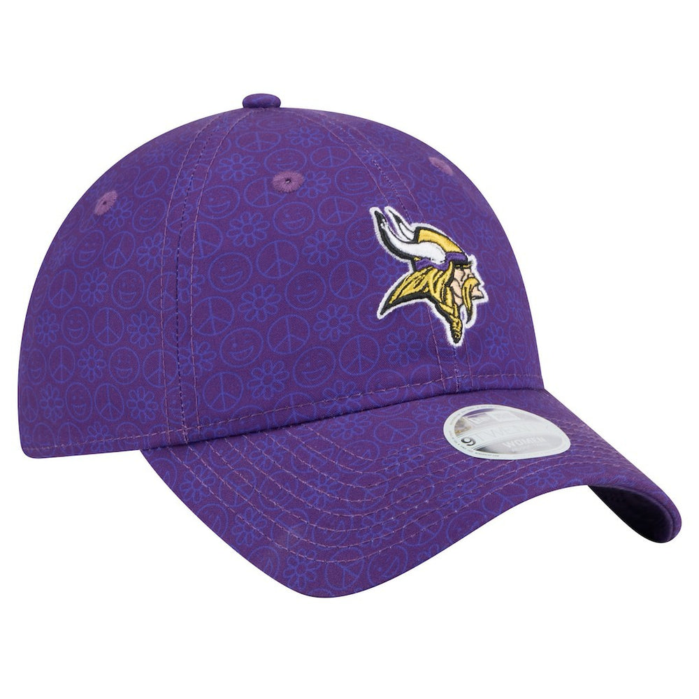 Minnesota Vikings New Era Women's Smiley 9TWENTY Adjustable Hat Purple