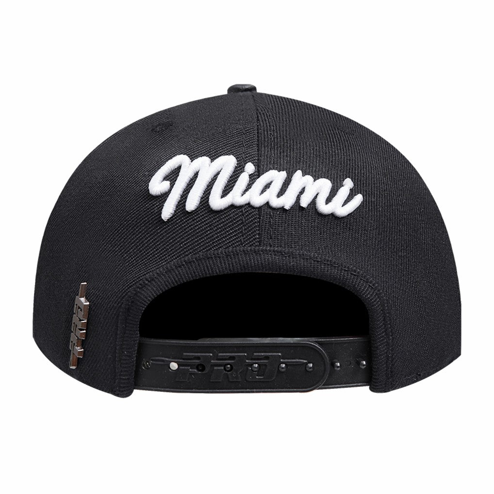 Miami Heat Pro Standard Paint the City Pinch Front Snapback Hat Black