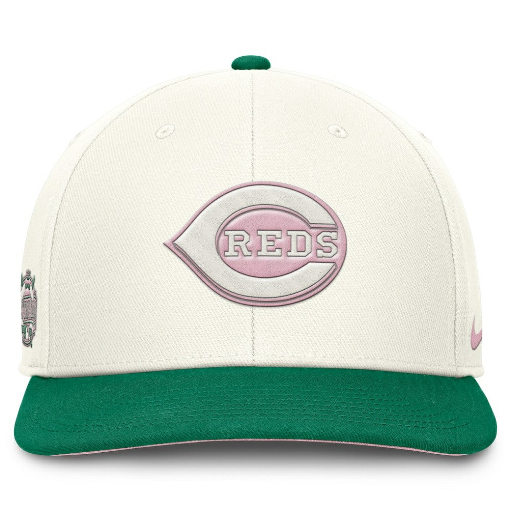 Cincinnati Reds Nike Sail Pro Performance Snapback Hat - Cream/Green Hats