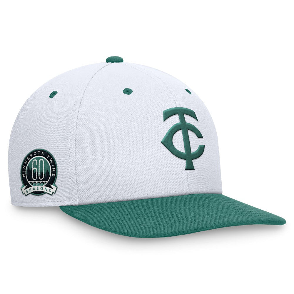 Minnesota Twins Nike Bicoastal Two-Tone Pro Performance Snapback Hat - White/Green Hats