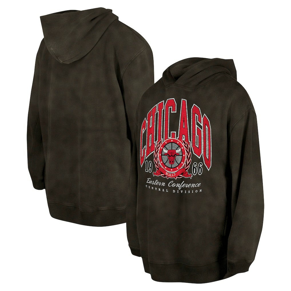 Chicago Bulls Unisex Oversized Essentials Pigment Wash Fleece Pullover Hoodie Charcoal