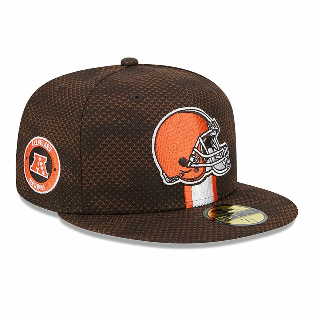 Cleveland Browns New Era 2024 Sideline 59FIFTY Fitted Hat Brown