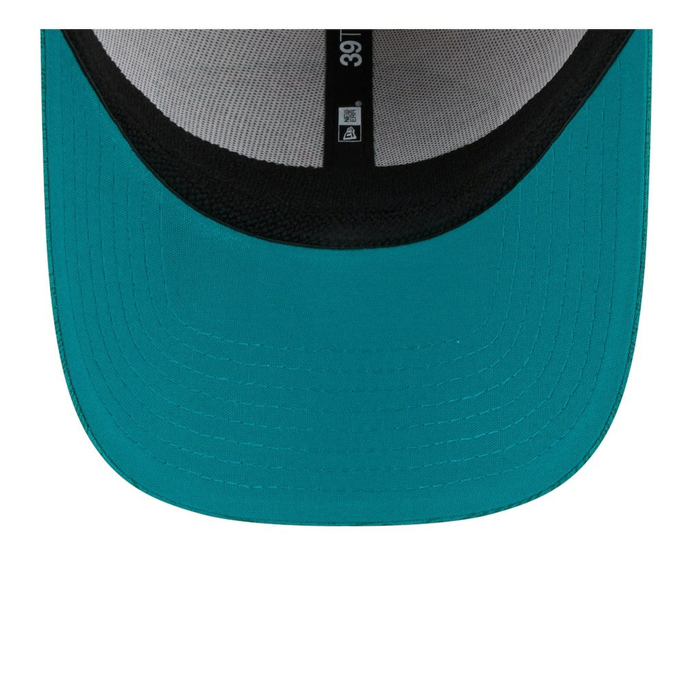 Miami Dolphins New Era 2024 Sideline Historic 39THIRTY Flex Hat Stone/Aqua