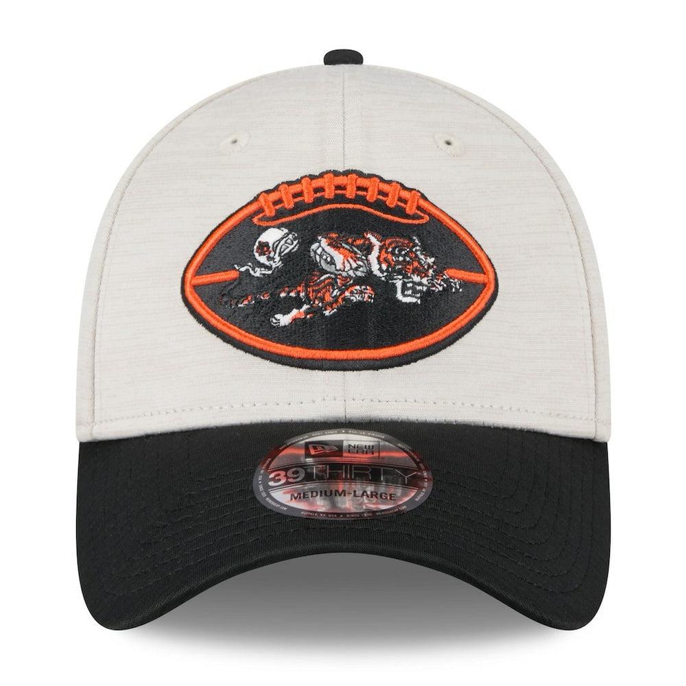Cincinnati Bengals New Era 2024 Sideline Historic 39THIRTY Flex Hat Stone/Black
