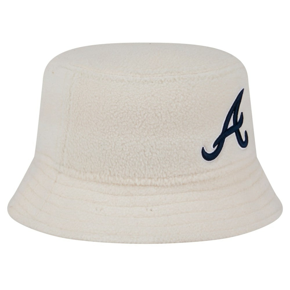 Atlanta Braves New Era Women's Chrome Cozy Bucket Hat - White Hats