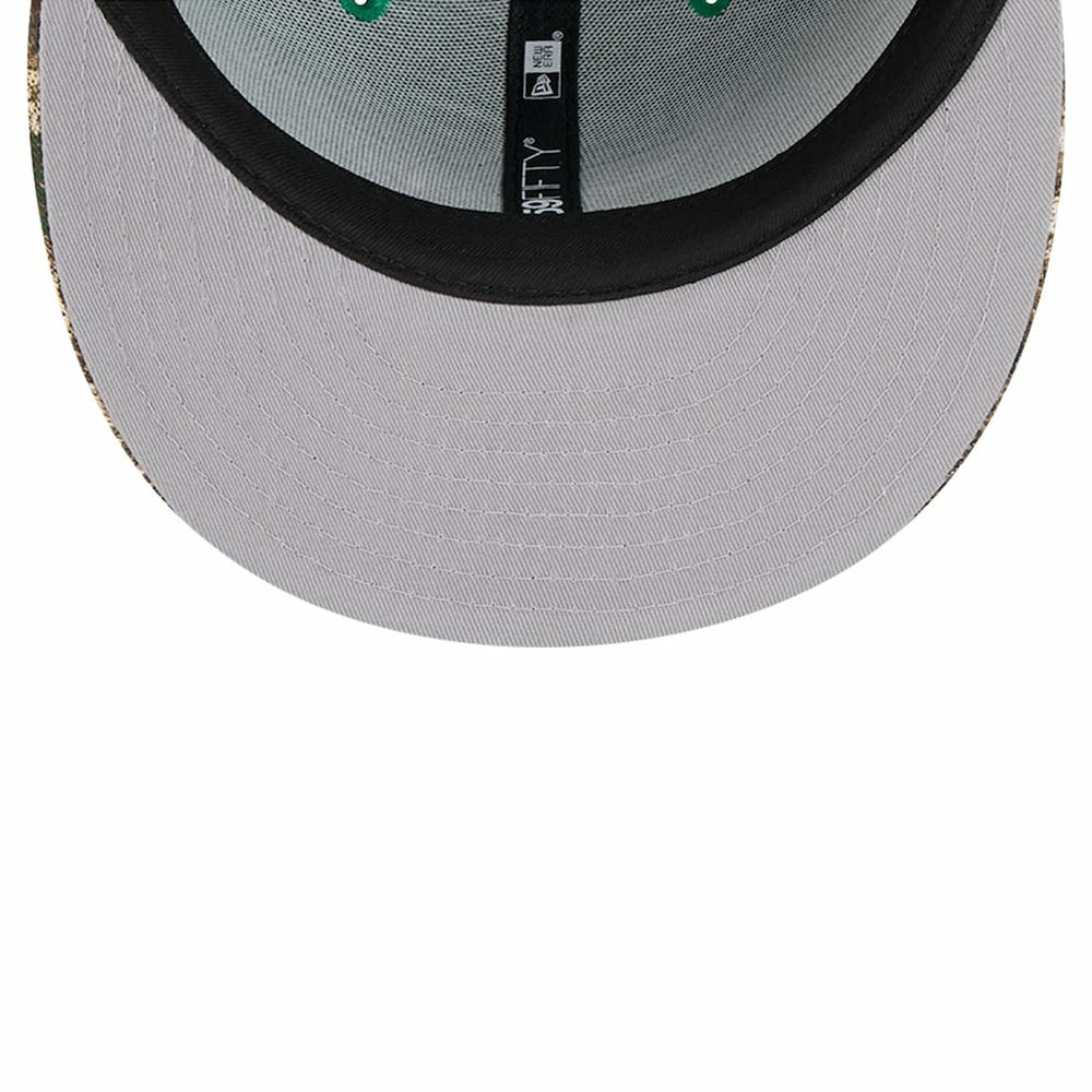New Era Philadelphia Eagles Kelly Green Active Two-Tone Camo 59FIFTY Fitted Hat