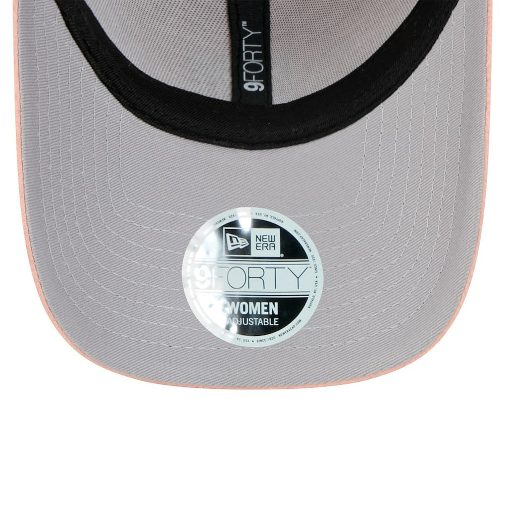 Cincinnati Bengals New Era Women's Cozy Sherpa 9FORTY Adjustable Hat Light Pink