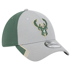 Milwaukee Bucks Active Trim 39THIRTY Flex Hat Gray/Hunter Green
