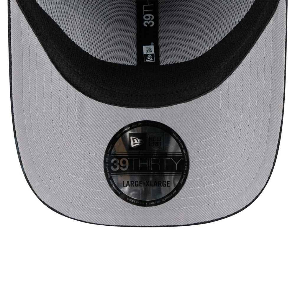 Los Angeles Lakers Sport Night 39THIRTY Flex Hat Purple