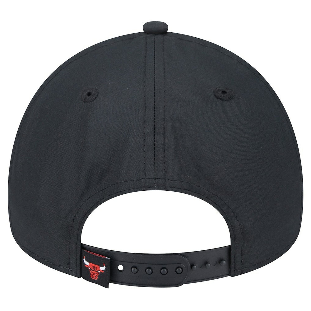 Chicago Bulls Black Throwback Gradient A-Frame 9FORTY Adjustable Hat