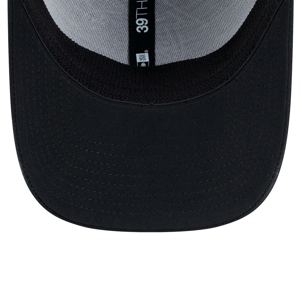 New Era Atlanta Falcons Black Main Neo 39THIRTY Flex Hat