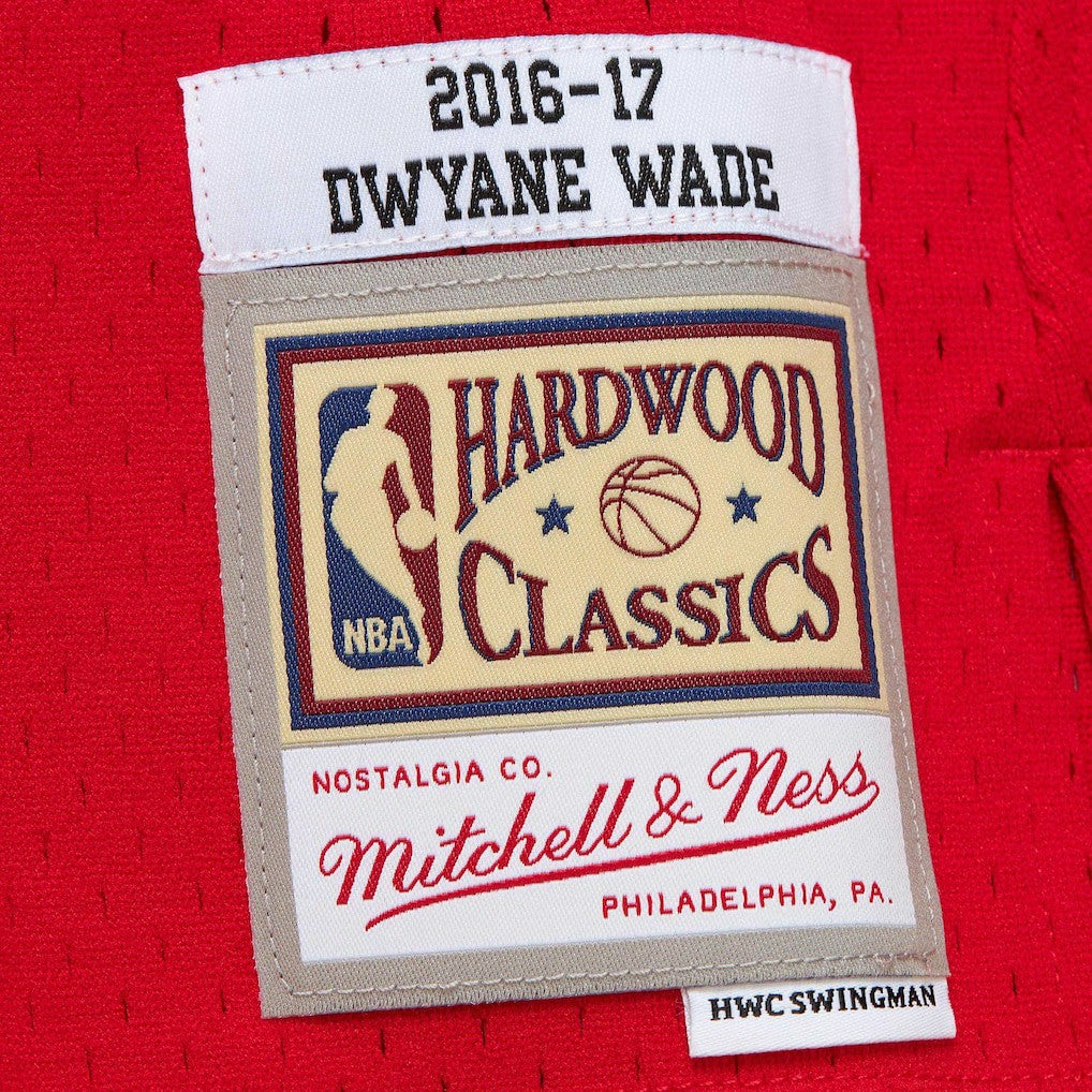 Dwyane Wade Chicago Bulls 2016/17 Hardwood Classics Swingman Jersey Red