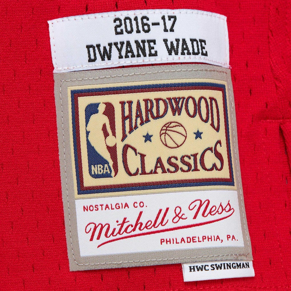 Dwyane Wade Chicago Bulls 2016/17 Hardwood Classics Swingman Jersey Red