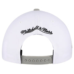 Chicago Bulls Core Snapback Hat White