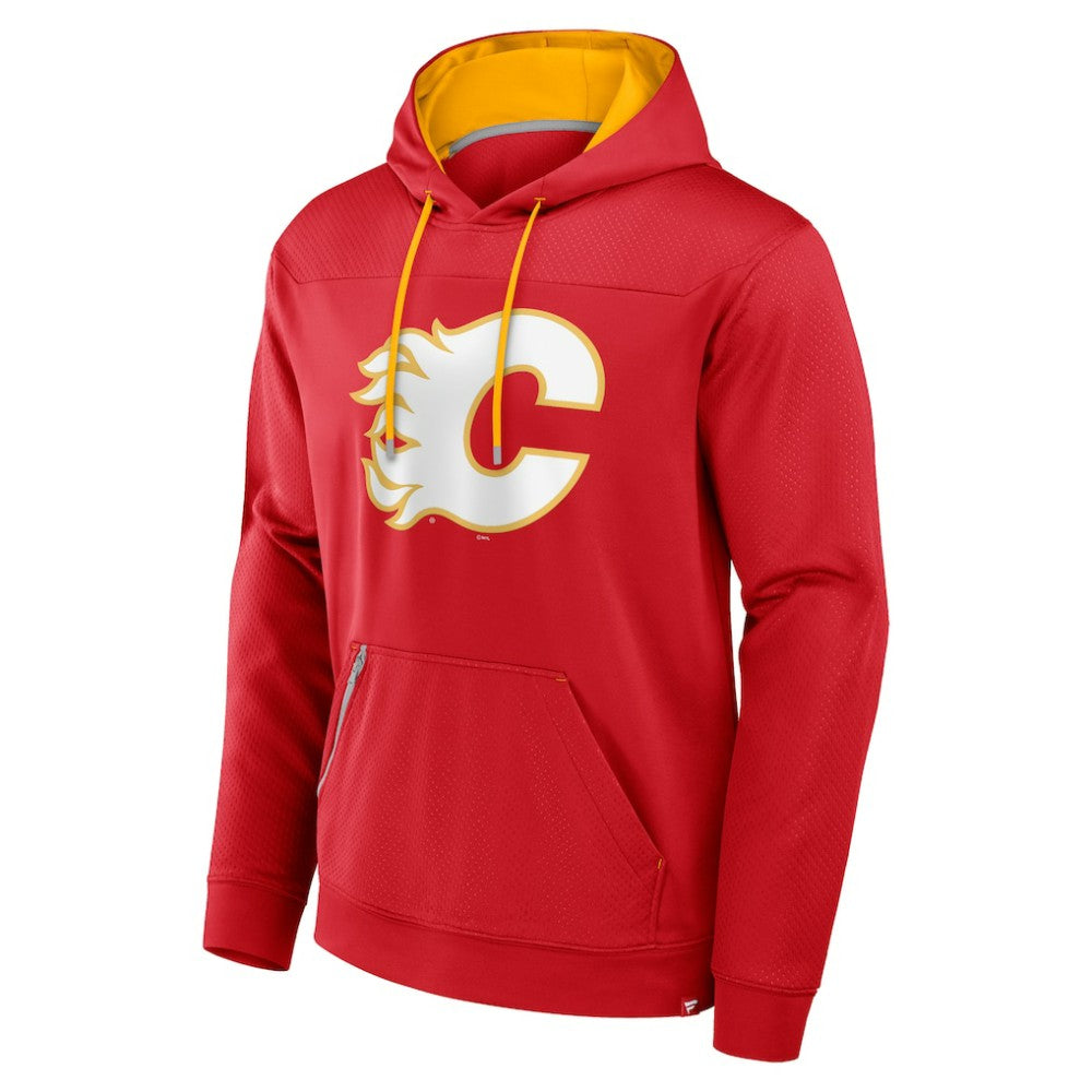NHL Calgary Flames Fanatics Defender Pullover Hoodie - Red