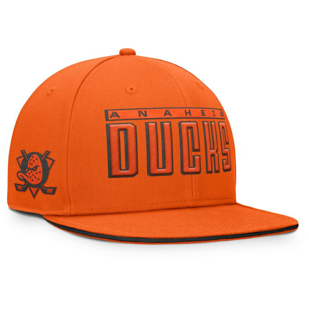 NHL Anaheim Ducks Fanatics Fundamental Gino Stack Snapback Hat - Black