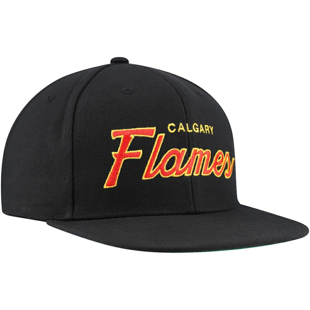 NHL Calgary Flames Mitchell & Ness Core Team Script 2.0 Snapback Hat - Black