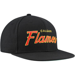 NHL Calgary Flames Mitchell & Ness Core Team Script 2.0 Snapback Hat - Black