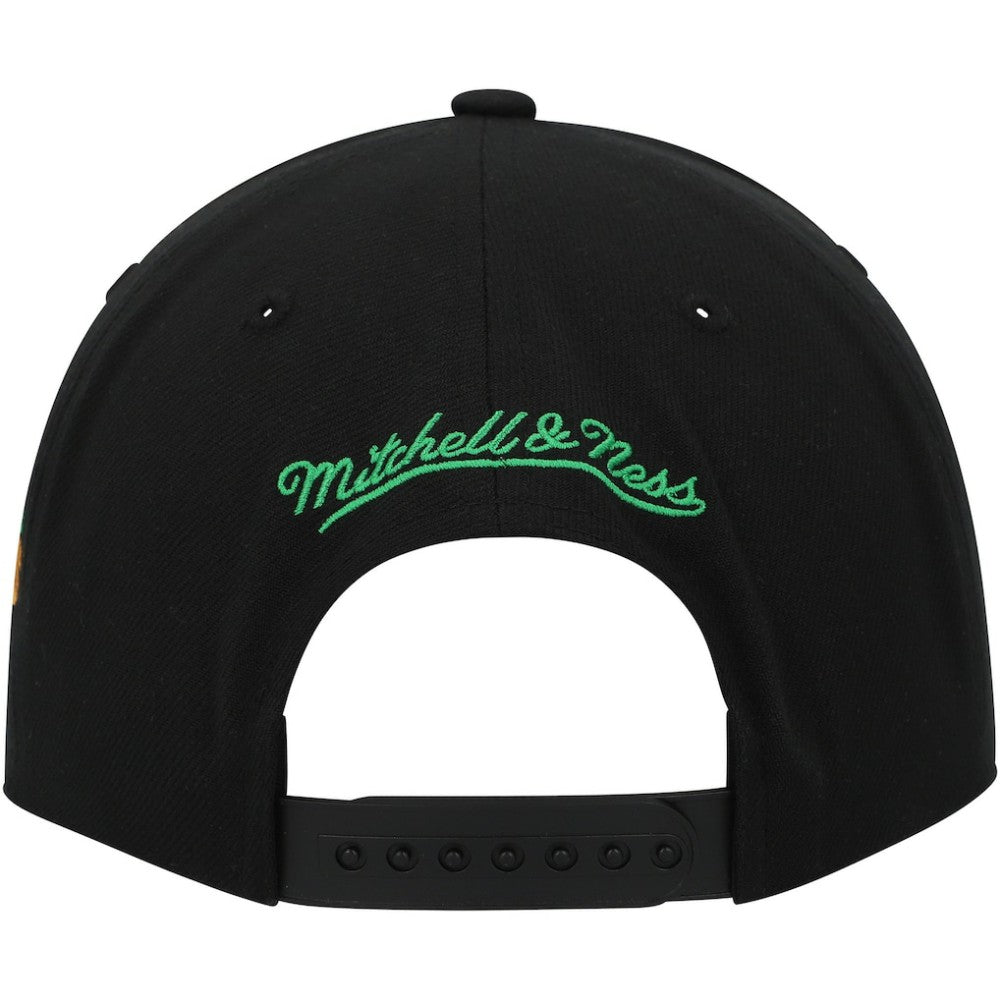NHL Dallas Stars Mitchell & Ness Core Team Script 2.0 Snapback Hat - Black