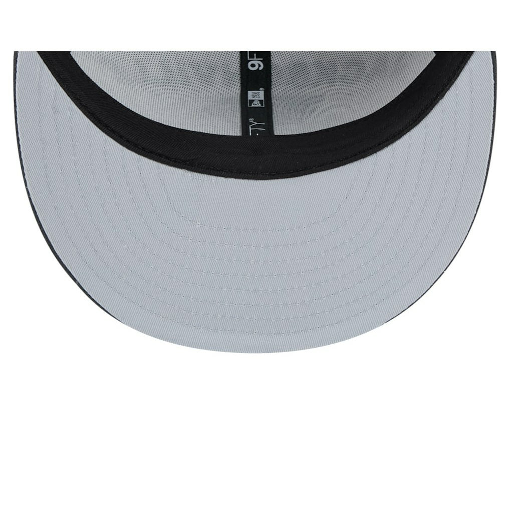 Jacksonville Jaguars New Era 2024 Salute To Service 9FIFTY Snapback Hat White/Graphite