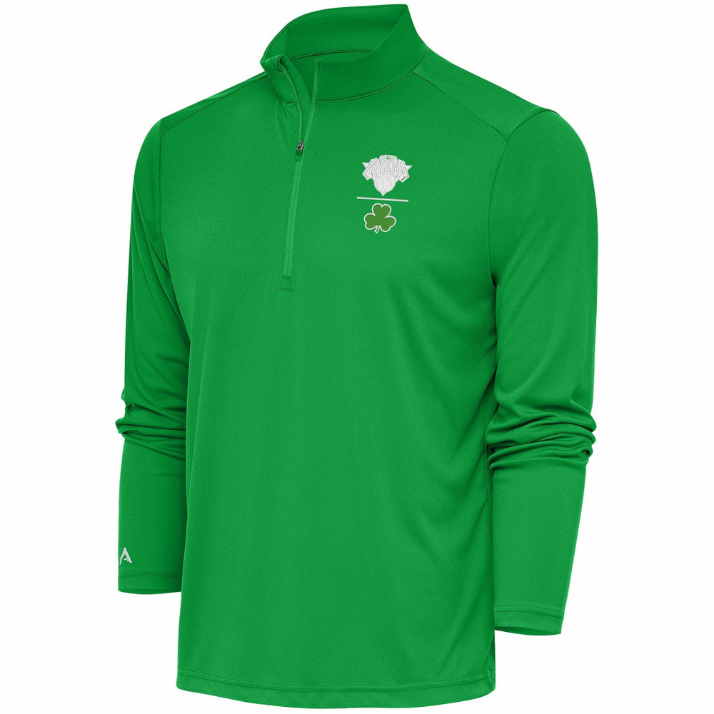 New York Knicks Antigua Shamrock Tribute Quarter-Zip Pullover Top Kelly Green