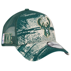 Milwaukee Bucks Tip Off A-Frame Trucker 9FORTY Adjustable Hat Hunter Green/Cream
