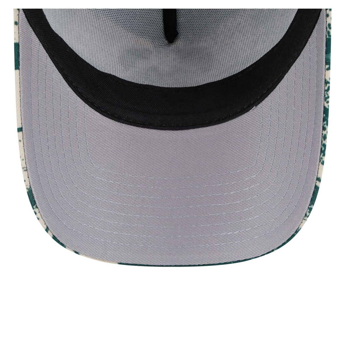 Milwaukee Bucks Tip Off A-Frame Trucker 9FORTY Adjustable Hat Hunter Green/Cream