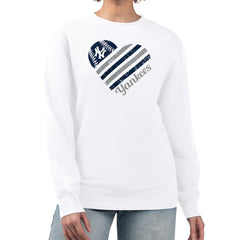 New York Yankees G-III 4Her by Carl Banks Women's Heart Logo Fleece Pullover Sweatshirt - White Pullover