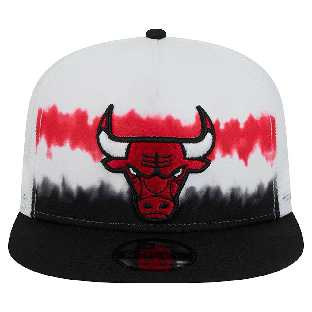 Chicago Bulls Dip-Dye 9FIFTY A-Frame Trucker Snapback Hat White/Black