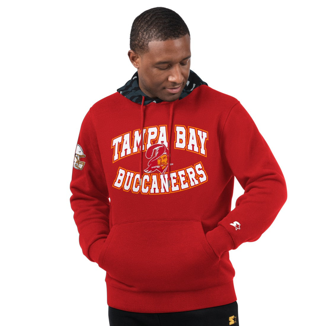 Tampa Bay Buccaneers Starter Thursday Night Gridiron Vintage Logo Pullover Hoodie Red