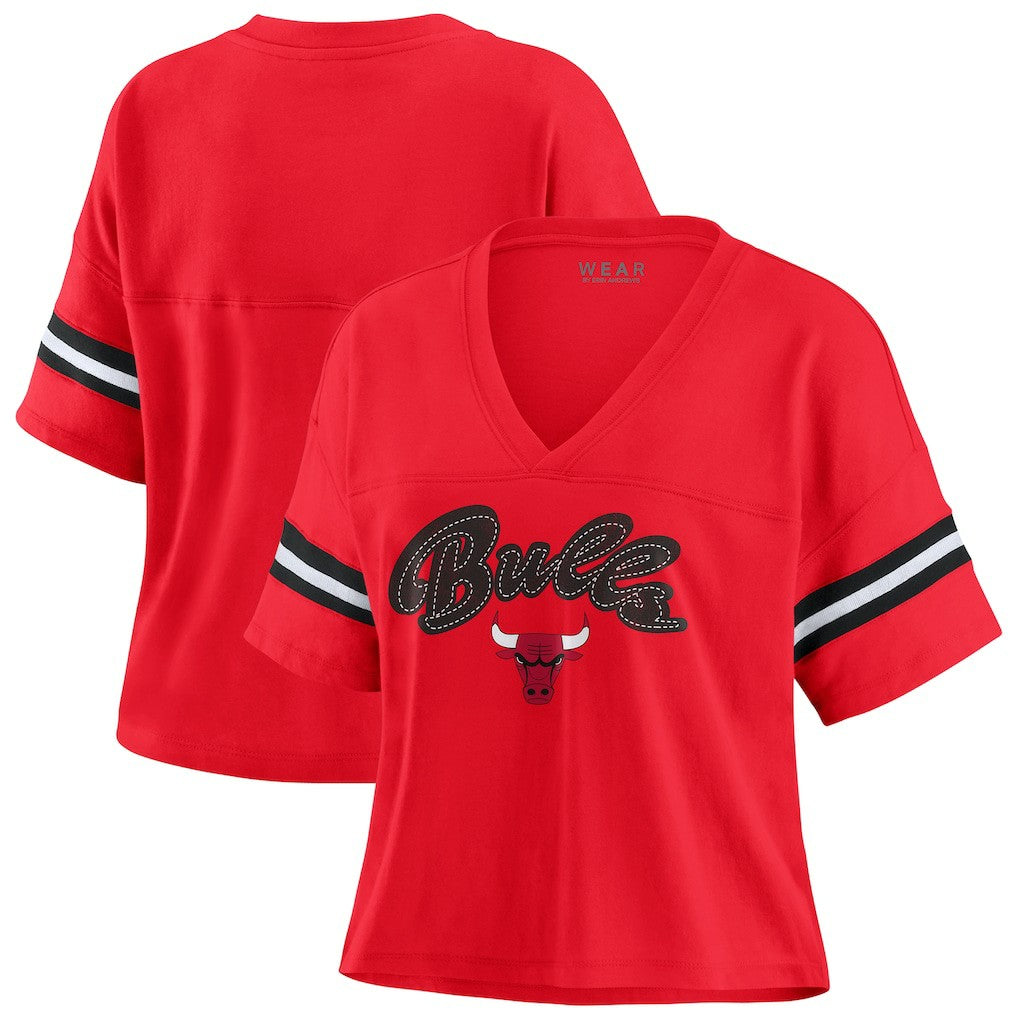 Chicago Bulls WEAR by Erin Andrews Women's Color Block Boxy V-Neck T-Shirt Red