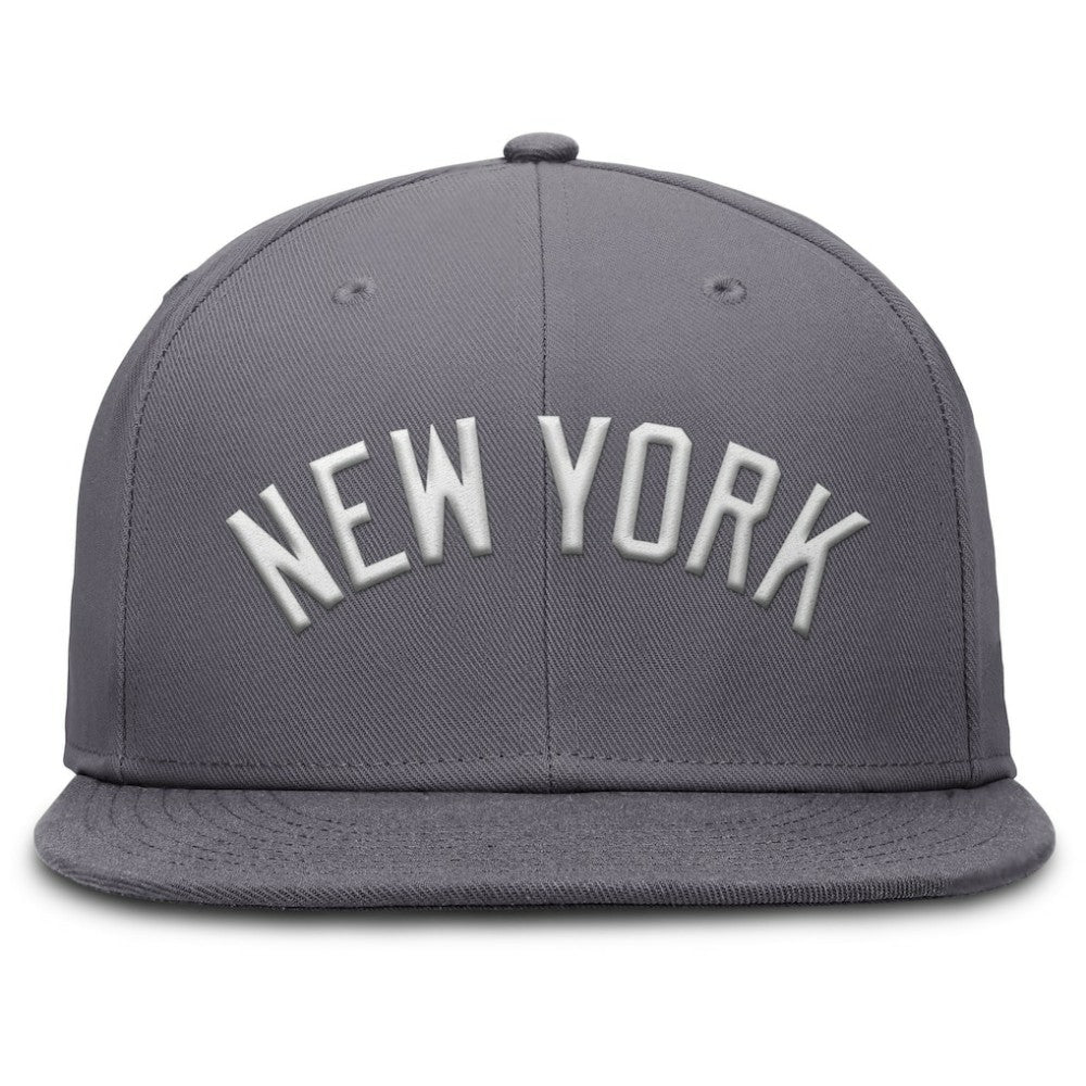 New York Yankees Nike Performance True Fitted Hat - Gray Hats