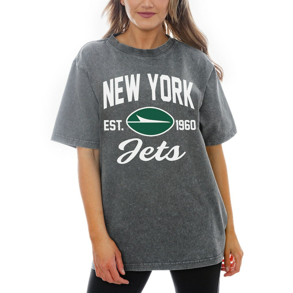 New York Jets Gameday Couture Women's Tackle Titan Relaxed Fit T-Shirt Gray
