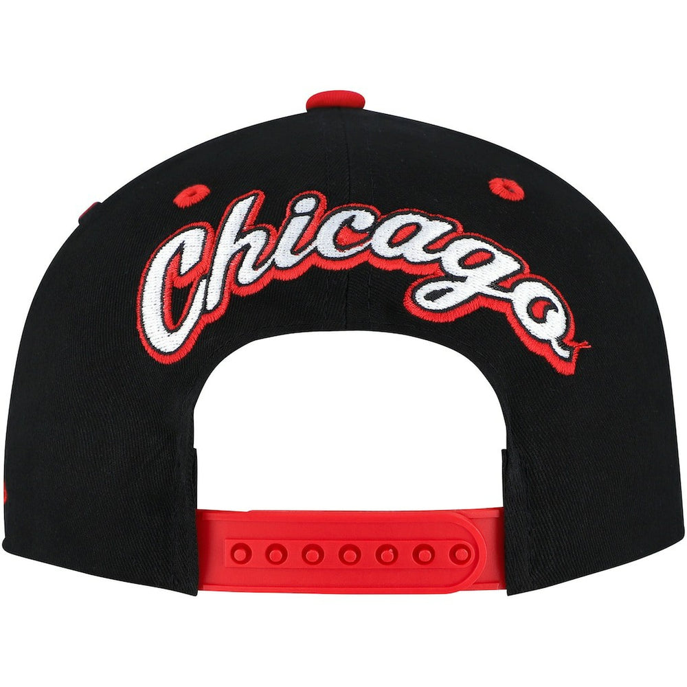 Chicago Bulls Backside Script 2-Tone Pro Crown Adjustable Hat Black/Red